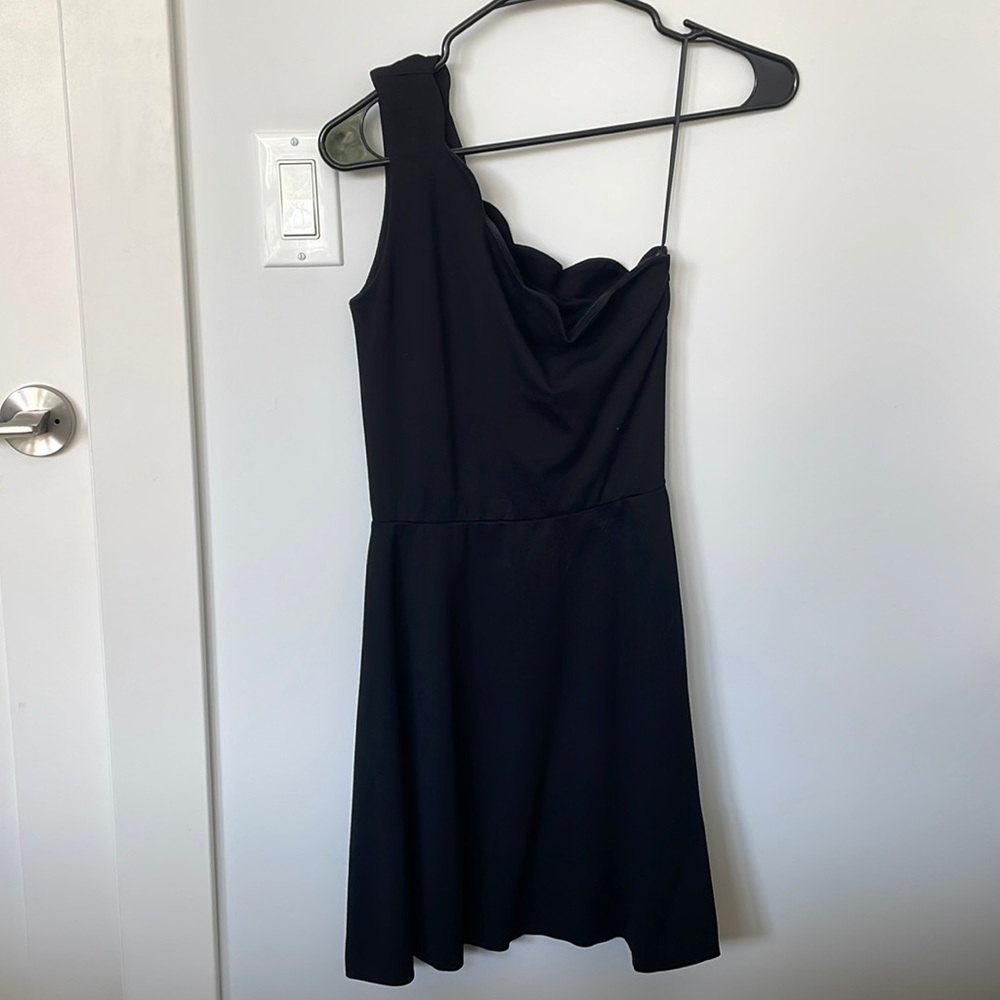 Scalloped 1 shoulder mini dress - XS